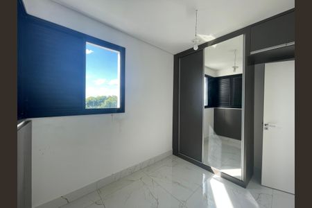 Apartamento à venda com 140m², 4 quartos e 2 vagasQuarto 2