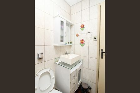 Casa à venda com 300m², 5 quartos e 2 vagasBanheiro