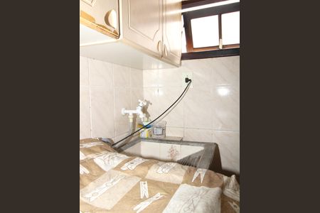 Casa à venda com 300m², 5 quartos e 2 vagasCasa 2 - Área de Serviço