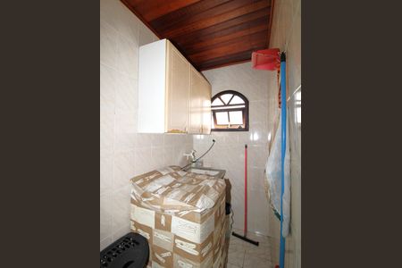 Casa à venda com 300m², 5 quartos e 2 vagasCasa 2 - Área de Serviço