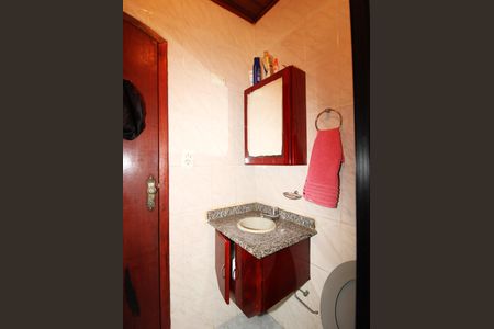 Casa à venda com 300m², 5 quartos e 2 vagasCasa 2 - Banheiro