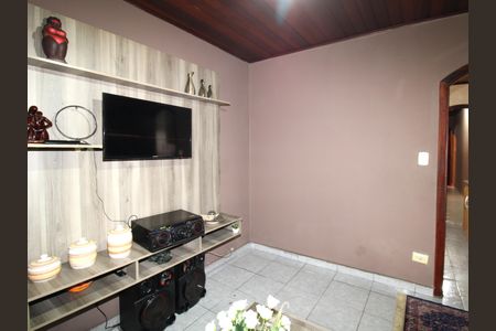 Casa à venda com 300m², 5 quartos e 2 vagasCasa 2 - Sala