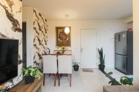 Sala  de apartamento à venda com 2 quartos, 42m² em Penha de França, São Paulo