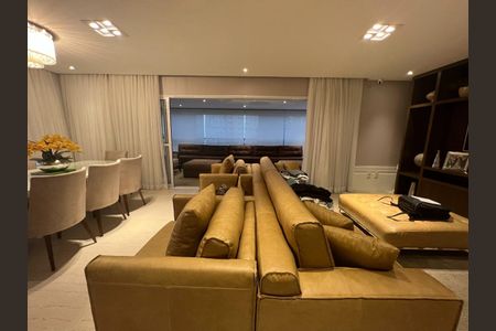 Apartamento à venda com 4 quartos, 274m² em Santa Teresinha, São Paulo