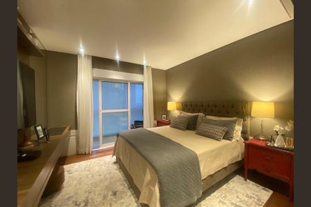 Apartamento à venda com 4 quartos, 274m² em Santa Teresinha, São Paulo