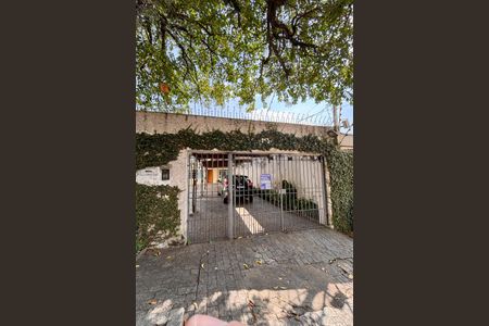 Casa à venda com 405m², 4 quartos e 7 vagasplaquinha/Plaquinha