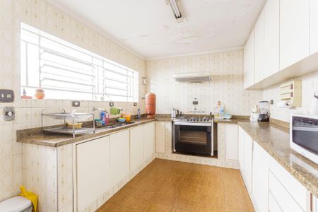 Casa à venda com 405m², 4 quartos e 7 vagasCozinha