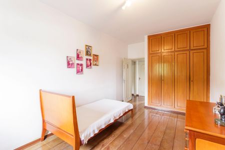 Casa à venda com 405m², 4 quartos e 7 vagasQuarto 3