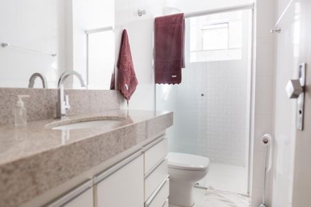 Apartamento para alugar com 69m², 2 quartos e 1 vagaBanheiro Social