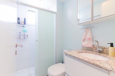 Apartamento à venda com 82m², 3 quartos e 2 vagasBanheiro Quarto 1 - Suite