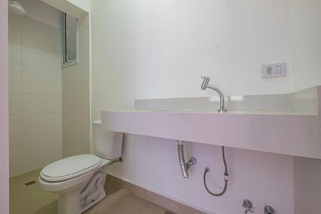 Apartamento para alugar com 198m², 3 quartos e 2 vagasSuíte - Banheiro