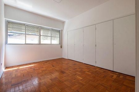 Apartamento para alugar com 198m², 3 quartos e 2 vagasSuíte