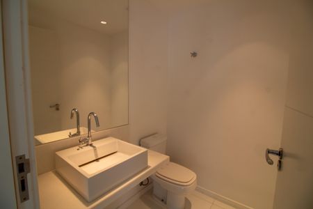 Apartamento à venda com 442m², 4 quartos e 6 vagasLavabo