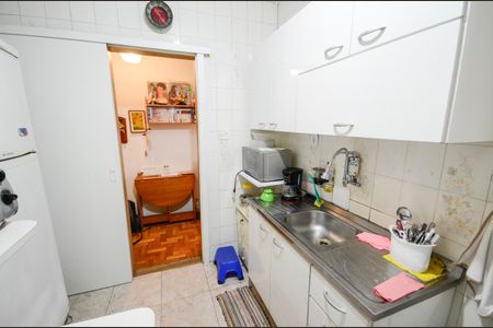 Apartamento à venda com 71m², 2 quartos e sem vaga Apartamento à venda com 71m², 2 quartos e sem vagaCozinha