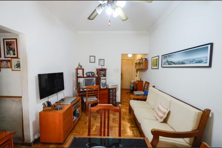 Apartamento à venda com 71m², 2 quartos e sem vaga Apartamento à venda com 71m², 2 quartos e sem vagaSala