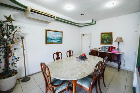 Apartamento à venda com 400m², 6 quartos e 2 vagasSala