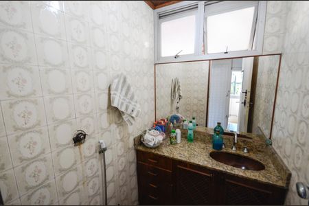 Apartamento à venda com 400m², 6 quartos e 2 vagasBanheiro 2