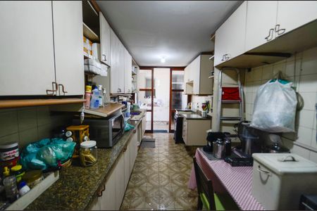 Apartamento à venda com 400m², 6 quartos e 2 vagasCozinha