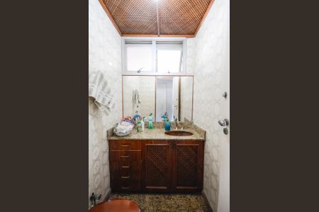 Apartamento à venda com 400m², 6 quartos e 2 vagasBanheiro 2