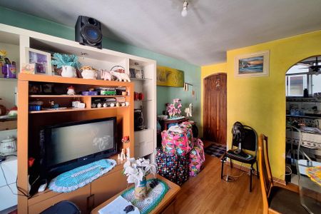 Apartamento à venda com 65m², 2 quartos e 1 vagaSala