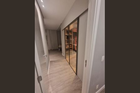 Apartamento à venda com 127m², 2 quartos e 2 vagasQuarto