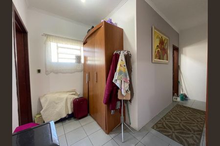 Casa à venda com 187m², 3 quartos e 2 vagas Casa à venda com 187m², 3 quartos e 2 vagasAcesso - Quartos