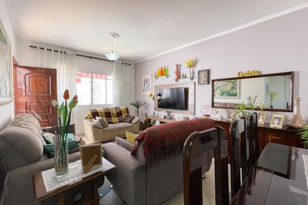 Casa à venda com 187m², 3 quartos e 2 vagas Casa à venda com 187m², 3 quartos e 2 vagasSala