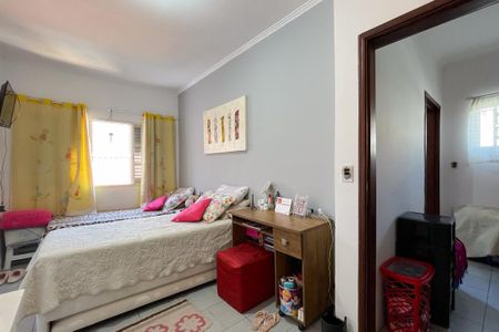 Casa à venda com 187m², 3 quartos e 2 vagas Casa à venda com 187m², 3 quartos e 2 vagasQuarto 2