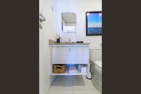 Apartamento à venda com 55m², 1 quarto e 1 vagaSuíte - Banheiro
