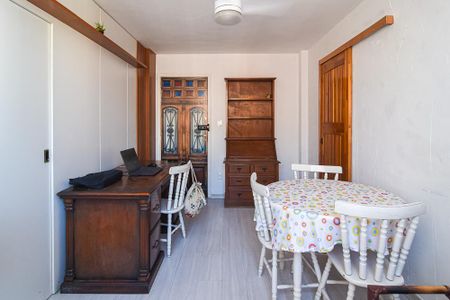 Apartamento à venda com 70m², 2 quartos e 2 vagasSala