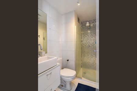 Apartamento à venda com 70m², 2 quartos e 2 vagasBanheiro