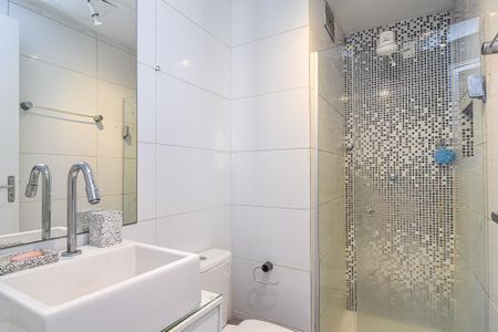 Apartamento à venda com 70m², 2 quartos e 2 vagasBanheiro
