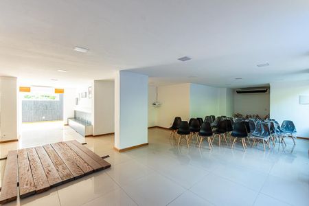 Apartamento à venda com 70m², 2 quartos e 2 vagasÁrea comum