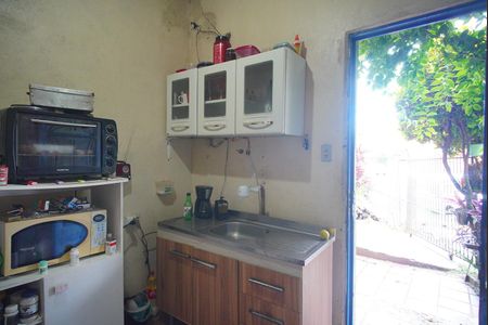 Casa à venda com 380m², 2 quartos e 2 vagasCozinha