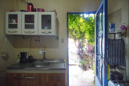 Casa à venda com 380m², 2 quartos e 2 vagasCozinha