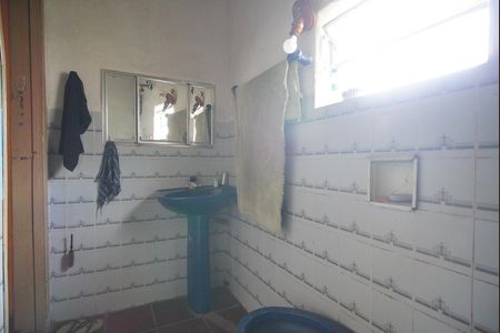 Casa à venda com 380m², 2 quartos e 2 vagasBanheiro