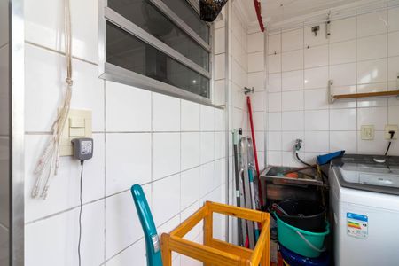 Apartamento à venda com 70m², 2 quartos e 1 vagaÁrea de Serviço