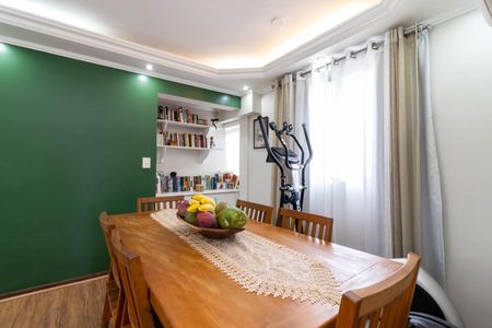 Apartamento à venda com 70m², 2 quartos e 1 vagaSala de Jantar