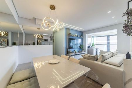 Apartamento à venda com 65m², 2 quartos e 1 vagaFoto 02