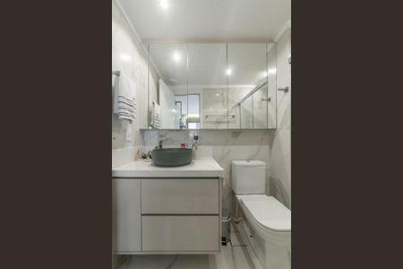 Apartamento à venda com 65m², 2 quartos e 1 vagaFoto 24