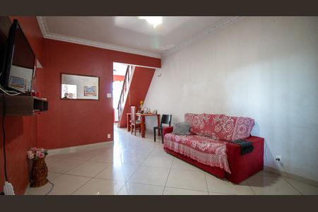 Apartamento para alugar com 80m², 4 quartos e sem vagaSala