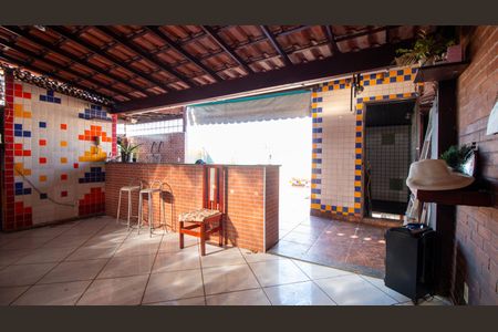 Apartamento para alugar com 80m², 4 quartos e sem vagaChurrasqueira