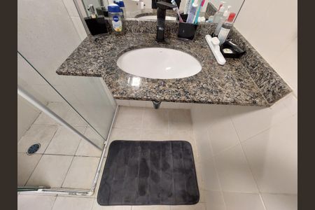 Apartamento para alugar com 90m², 3 quartos e 1 vaga Apartamento para alugar com 90m², 3 quartos e 1 vagaBanheiro