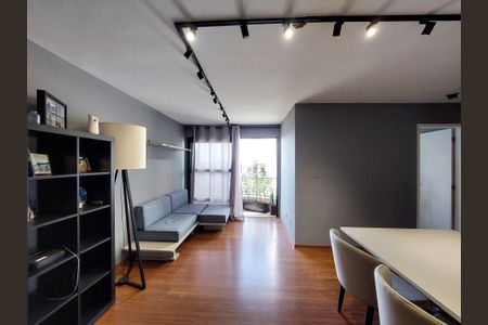 Apartamento para alugar com 90m², 3 quartos e 1 vaga Apartamento para alugar com 90m², 3 quartos e 1 vagaSala