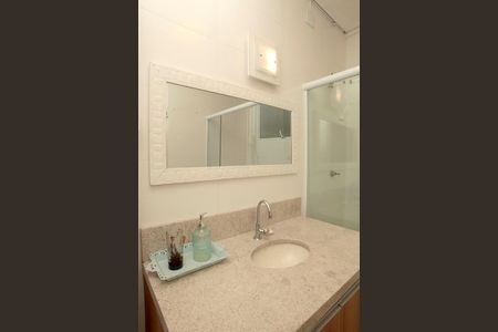 Apartamento à venda com 131m², 2 quartos e sem vagaBanheiro 1