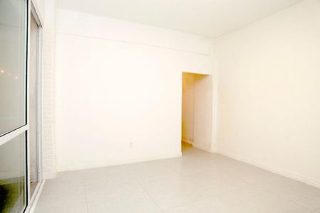 Apartamento à venda com 131m², 2 quartos e sem vagaSala
