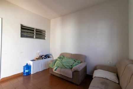 Casa à venda com 300m², 2 quartos e 2 vagasSala