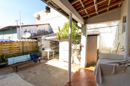 Casa à venda com 300m², 2 quartos e 2 vagasÁrea de Serviço