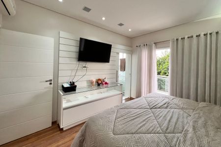 Casa de condomínio à venda com 250m², 3 quartos e 4 vagasQuarto Suíte