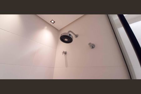 Apartamento à venda com 65m², 2 quartos e 1 vaga Apartamento à venda com 65m², 2 quartos e 1 vagaBanheiro Social